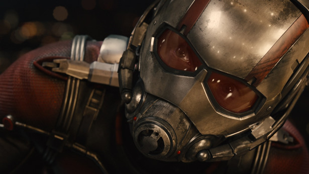 Ant-Man kradnie swój fantastyczny kostium