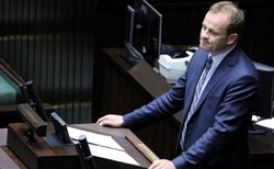 "Przed Chrystusem" zamiast "p.n.e."? Poseł PiS apeluje do Glińskiego i Piontkowskiego o "dekomunizację"