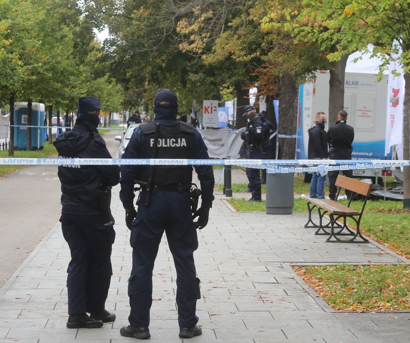 Warszawa. Strzał  w białym miasteczku. Nie żyje 94-latek