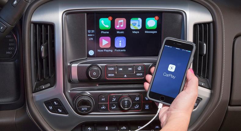 2017 GMC Sierra CarPlay