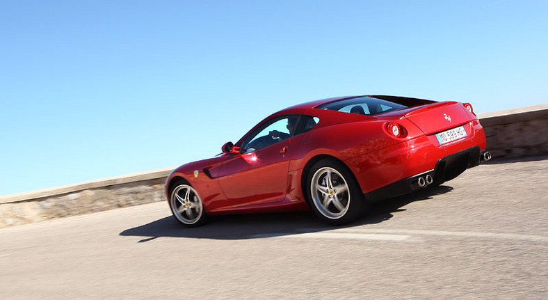 Ferrari 599 HGTE: pakiet dla Fiorano (fotogaleria)