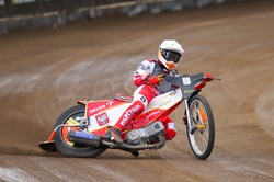 Wygrana Mateusza Cierniaka na inaugurację żużlowych MŚ juniorów