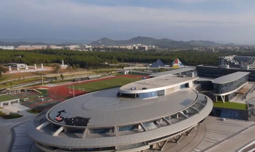 Zgrada je građena od 2008. do 2014. godine