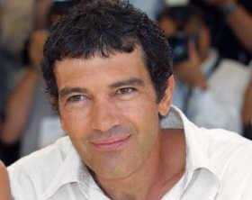 Antonio Banderas zakaził się COVID-19