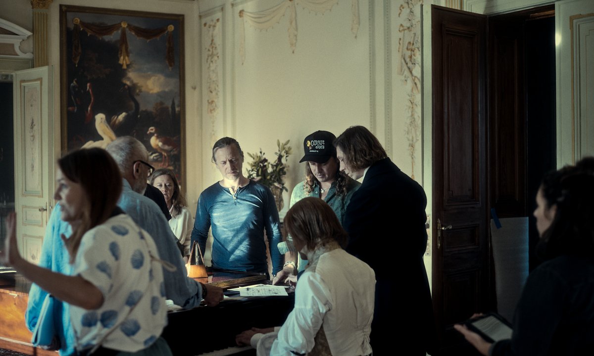 Szymon o kulisach filmu "Chopin, Chopin!". "Plan zdecydowanie przerósł moje wyobrażenia"