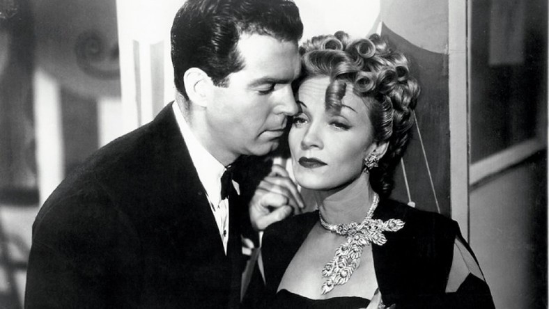 Ernest Hemingway and Marlene Dietrich [Hollywood Reporter]