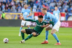 Legia karmiła się błędami Ruchu. W finale Pucharu Polski zagra z Pogonią