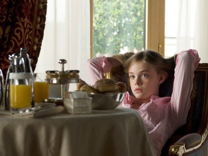 Somewhere. Między miejscami