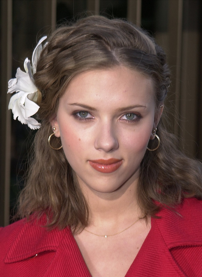 Scarlett Johannson w 2001