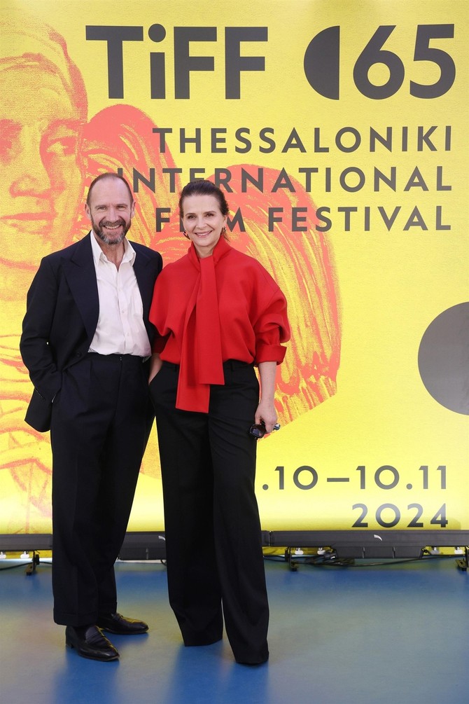 Žilijet, kao i svaka prava Francuskinja, preferira elegantno-nonšalantni stil 