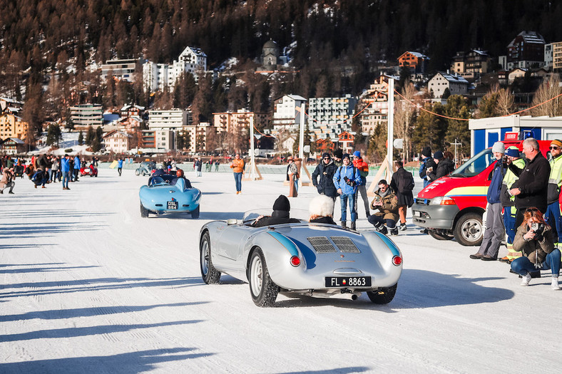 Klasyki na lodzie w St. Moritz