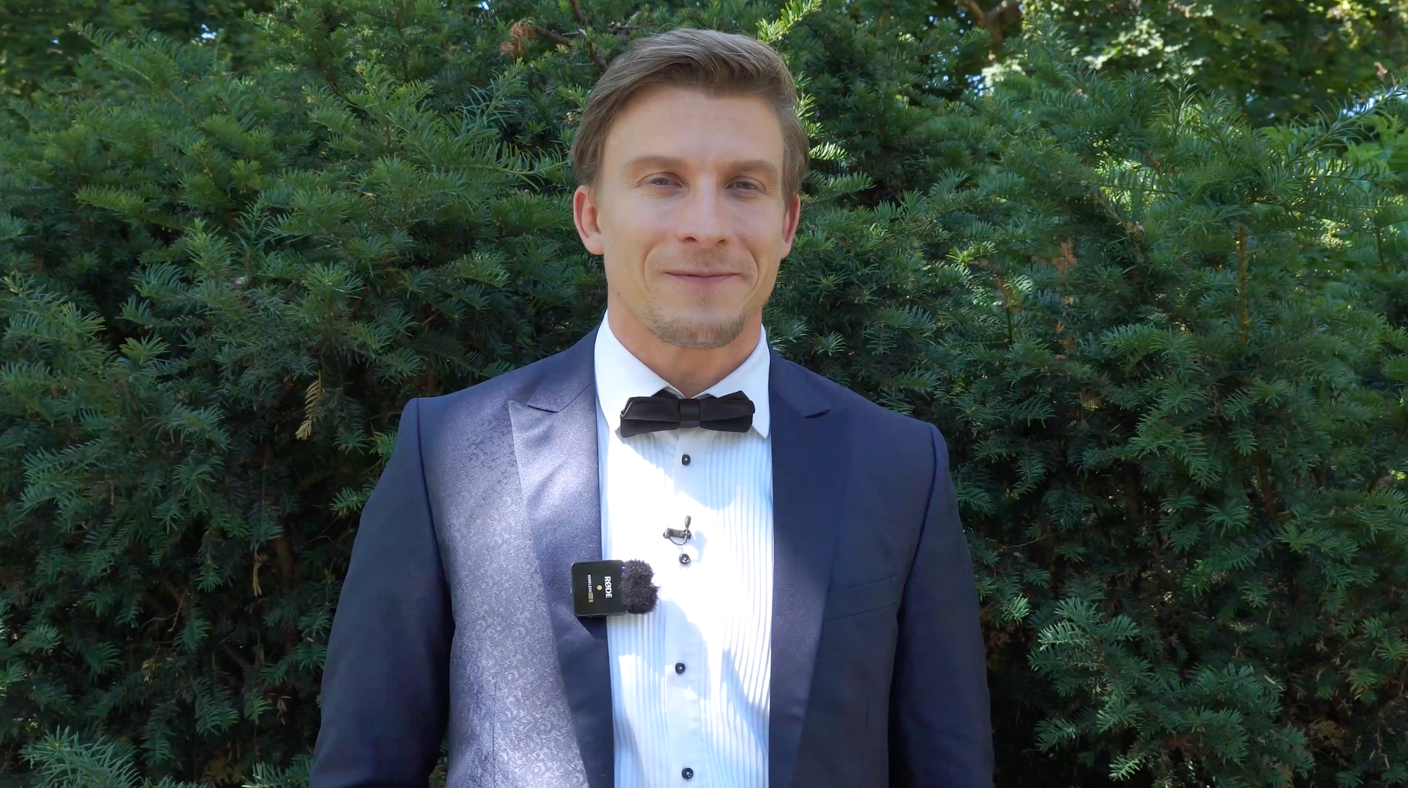 Moderátor šou Pečie celé Slovensko Juraj Bača. 