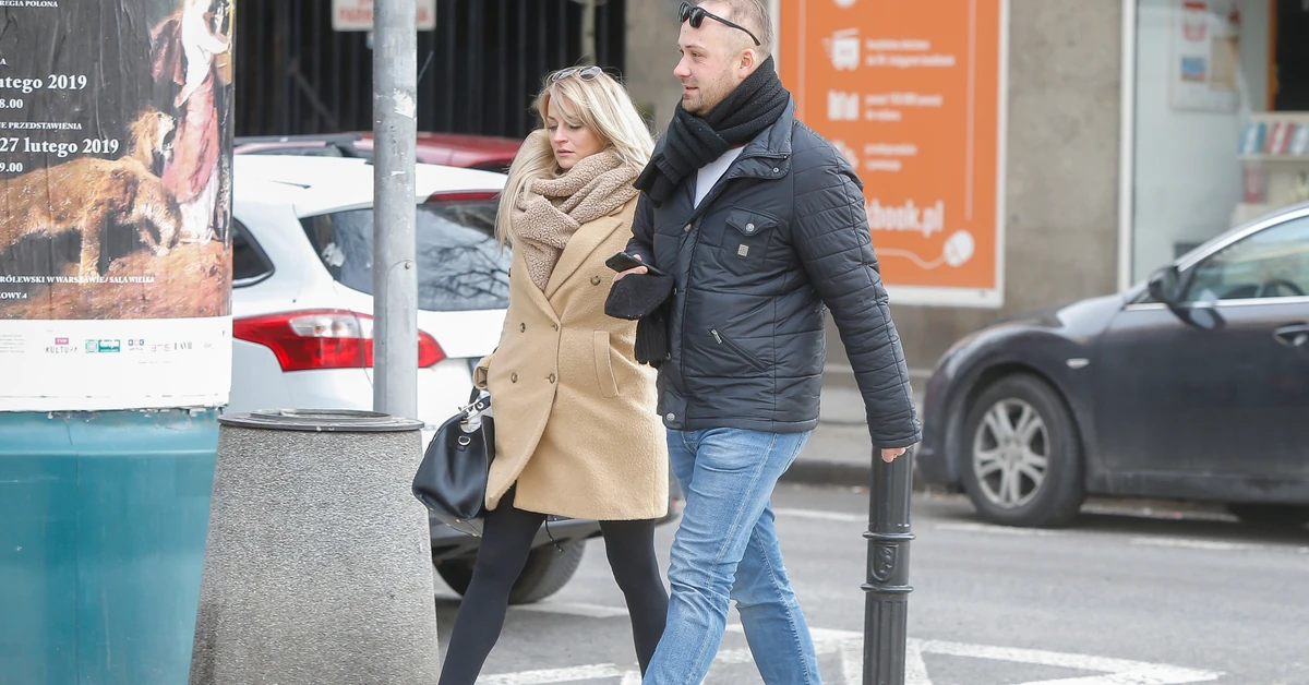 Adrian ze "Ślubu od pierwszego wejrzenia" już po drugiej operacji. Żona zabrała głos