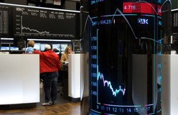 Europa otworzyła się na minusie