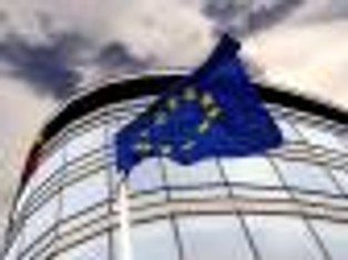 Tylko w teorii jest strasznie. KE prosi Polskę jedynie o "informacje"