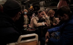 Wojna w Ukrainie zmusiła już ponad 1,7 mln osób do ucieczki z kraju