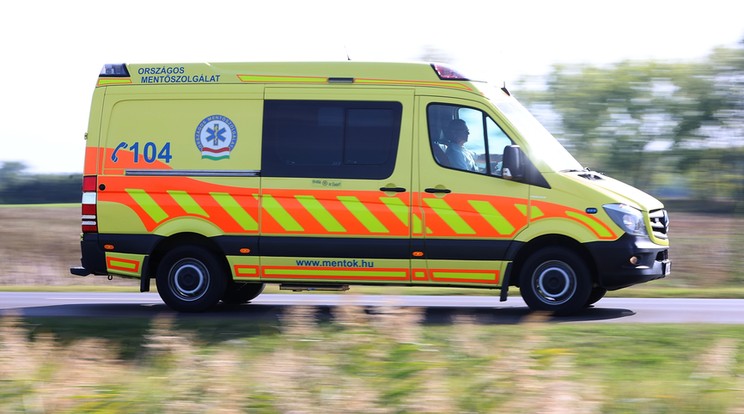 Cáfolják a mentősök, hogy késve értek volna ki a stroke-ot kapott beteghez / Fotó: Fuszek Gábor