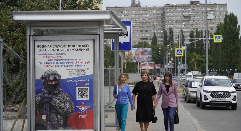 As the Ukraine war rages on, Russia has been charging citizens donating to pro-Ukrainian groups with treason, which can now carry up to life in prison.Vladimir Aleksandrov/Anadolu via Getty Images