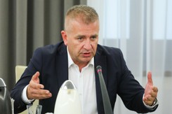 Arłukowicz o komisji ds. wpływów: Wymysł strachu PiS-owskich polityków