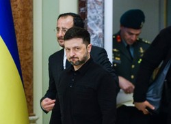 "USA mogą zdradzić Ukrainę" – Europejczycy ostrzegają Zełenskiego. Wyciekł zapis rozmów