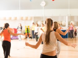 Taniec sensualny - cudowny eliksir piękna i trening samoakceptacji. Zobacz, jak się go używa, aby działał