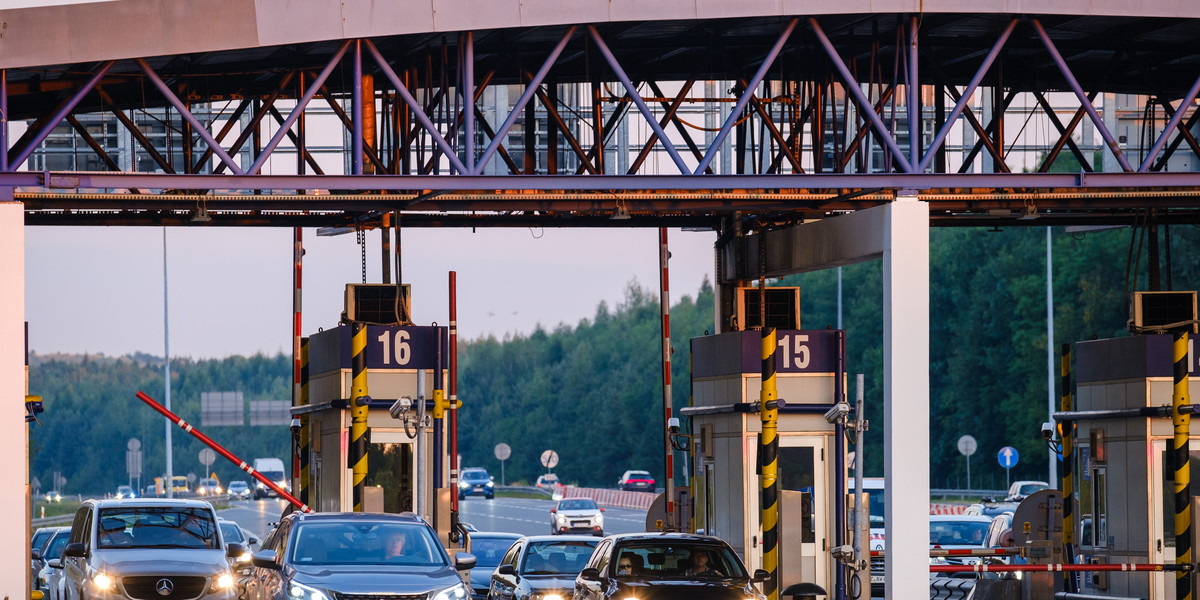 Nowy rząd Donalda Tuska ogłosił, jak będą wyglądały opłaty za autostrady w 2024 r.