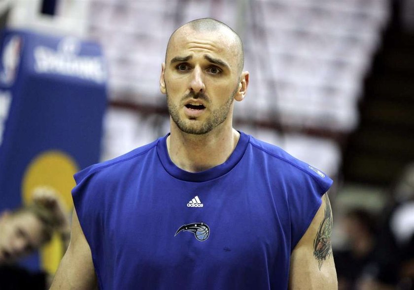 Gortat straci kasę przez tatuaż