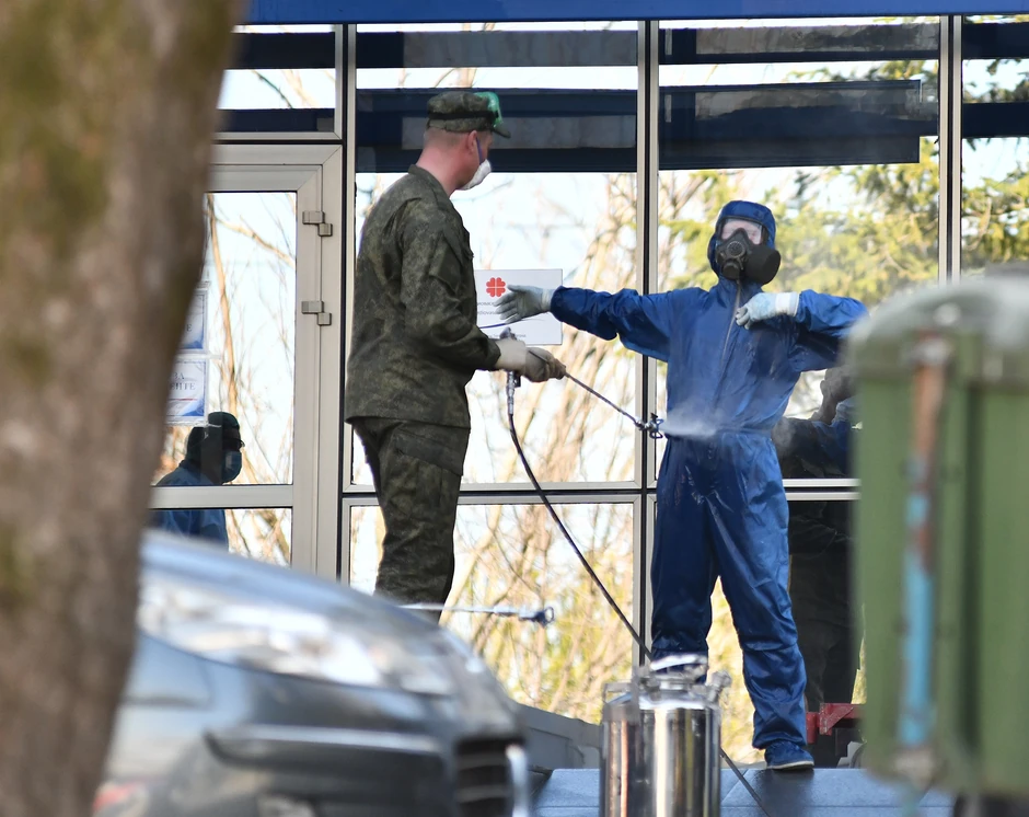 Ruski stručnjaci dezinfikuju „Dedinje”