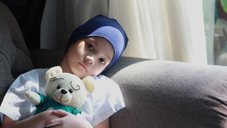gyermek rák tumor tünet, kezelés, gyógyulás esélye