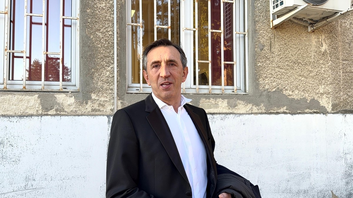 OPERISAN ŽIKA JAKŠIĆ Voditelj pre nekoliko dana bio na intervenciji u Zagrebu