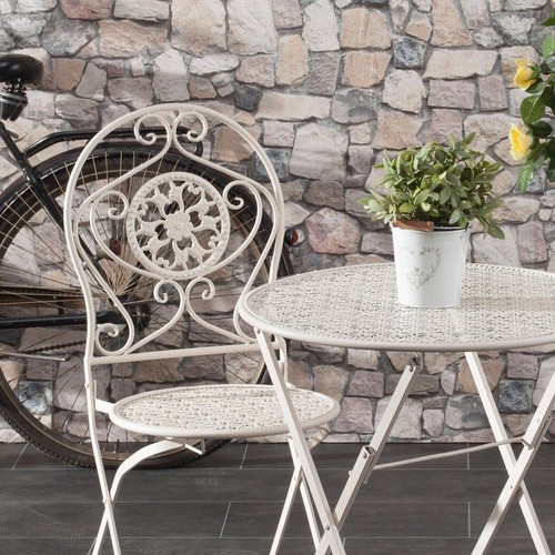 Więcej chłodu – urządź się na balkonie