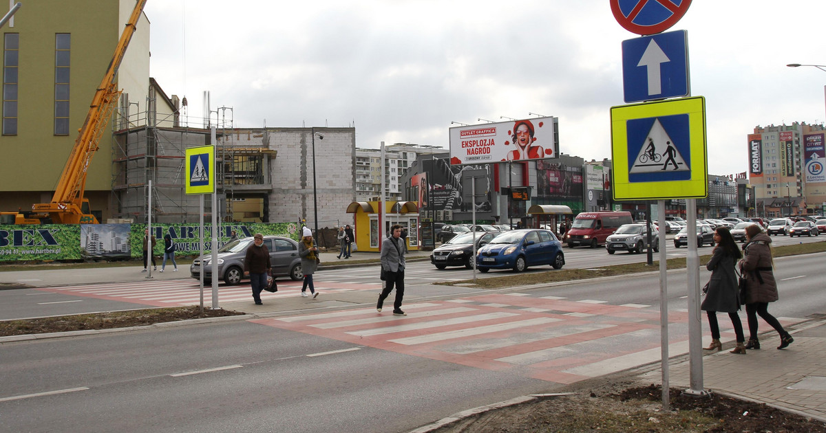 Pierwszeństwo Dla Pieszych Na Przejściu Nowe Przepisy 2728