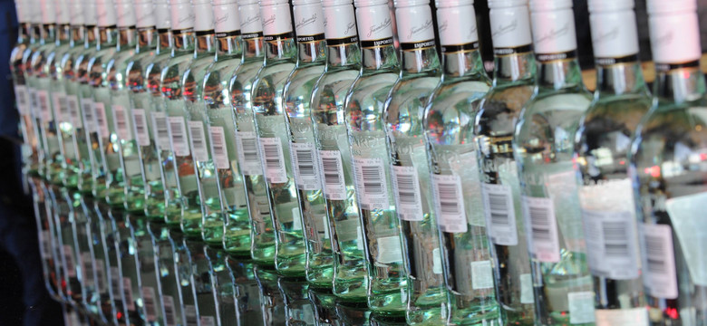 Słynny producent rumu miał wycofać się z Rosji. Zamiast tego potroił zyski