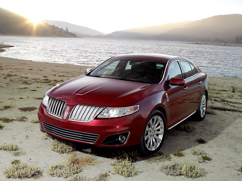 LA Auto Show 2007: Lincoln MKS - nowa amerykańska limuzyna (+ wideo)