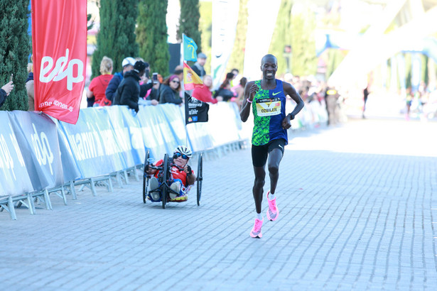 Rekordzista Europy w maratonie Oezbilen mierzy w podium Igrzysk w Tokio