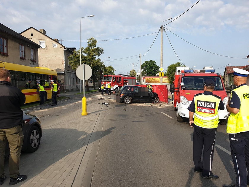 Tragiczny wypadek autobusu we Włocławku. Są ofiary