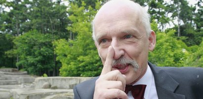 Korwin-Mikke triumfuje w sondażach