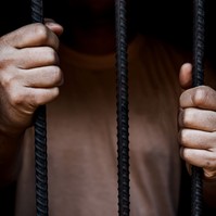 Tragédia a tököli börtönben: ülőkével verte agyon zárkatársát egy pszichiátriai beteg rab