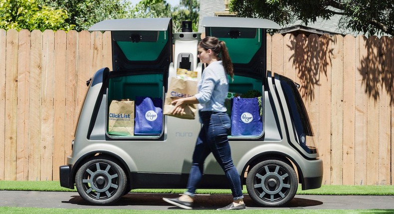 Nuro Kroger self-driving delivery grocery