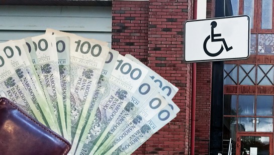 Nowe dopłaty z PFRON dla osób z niepełnosprawnością. „Aktywny samorząd” 2026 – kompletny poradnik
