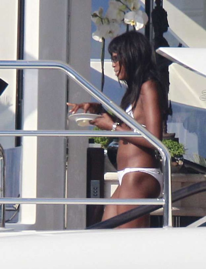 Tak wypoczywa Naomi Campbell