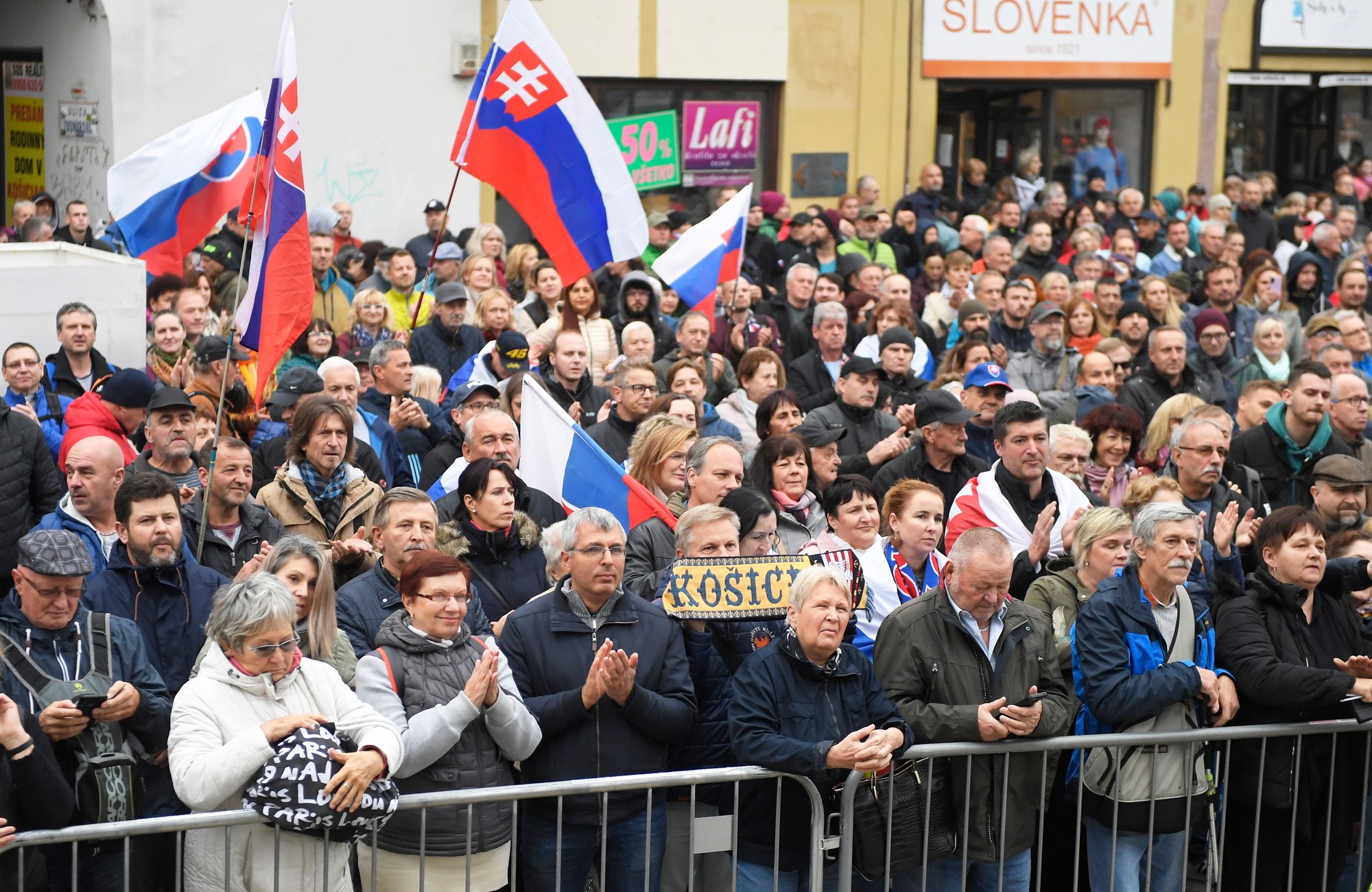 Protestu v Košiciach sa zúčastnili stovky ľudí.