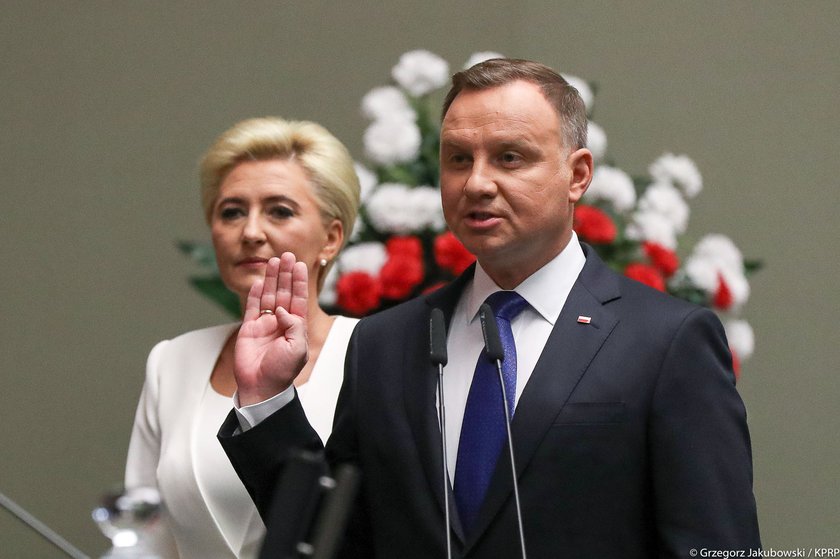 Składając przysięgę przed Zgromadzeniem Narodowym prezydent zapewnił, że wypełni obietnice.