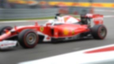 F1: Ferrari przed Mercedesem na treningu, debiut Maksa Verstappena w Red Bullu