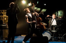 Wojtek Mazolewski Quintet w świątecznym prezencie