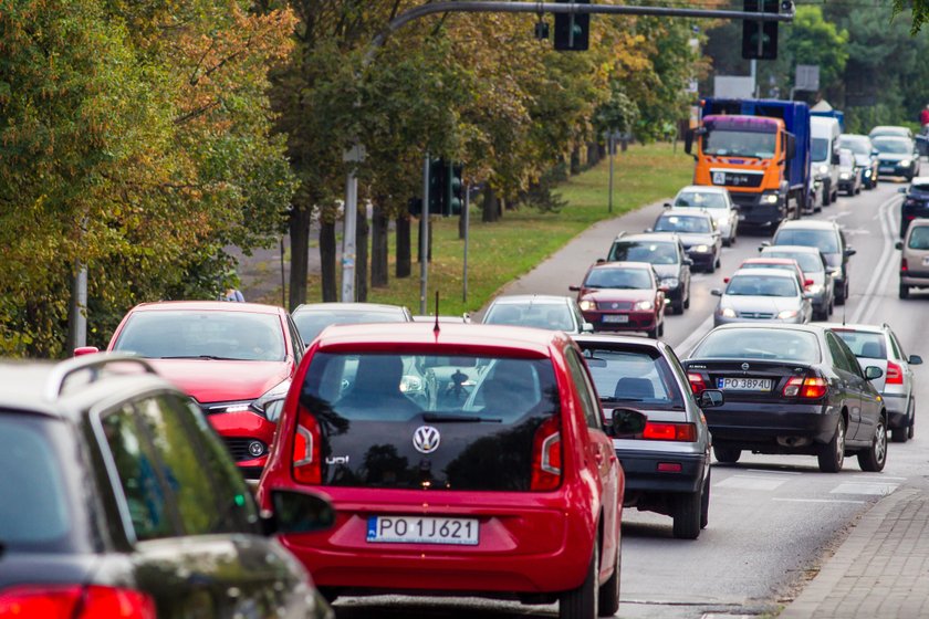 Dodatkowe autobusy będą jeździć na Naramowice