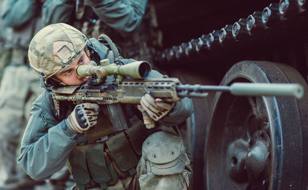 "FT": Szpica NATO zbyt słaba w konflikcie z Rosją