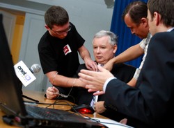 Kaczyński: Internautami łatwo manipulować