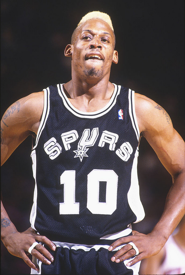 Dennis Rodman jeden z najbardziej kontrowersyjnych koszykarzy wszech