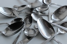 Kašika je TURSKA REČ, a evo kako je pravilno reći na SRPSKOM: "Tako je moja pokojna baba govorila, a mi je ispravljali"